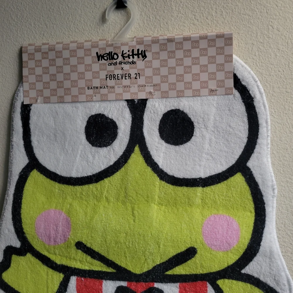Kerropi 🐸 Graphic Bath Mat
